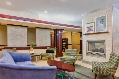 Фотографии гостиницы 
            Staybridge Suites - Cedar Rapids North, an IHG Hotel