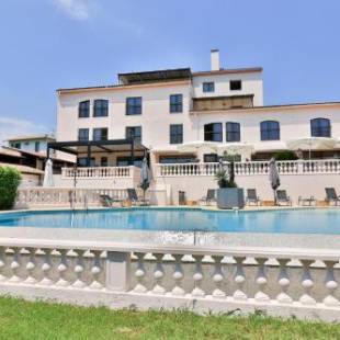 Фотографии гостиницы
Hotel & Restaurant Perla Riviera