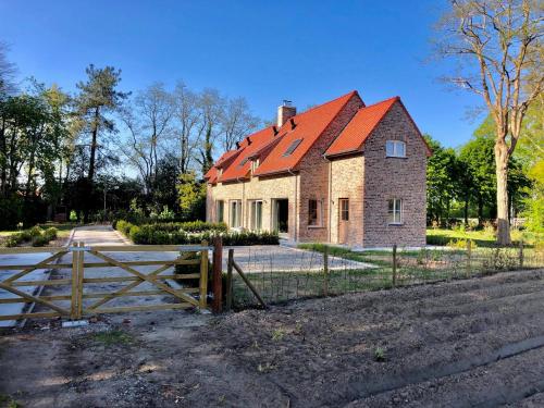 Фотографии гостевого дома
Oscaar vakantiewoning in bos