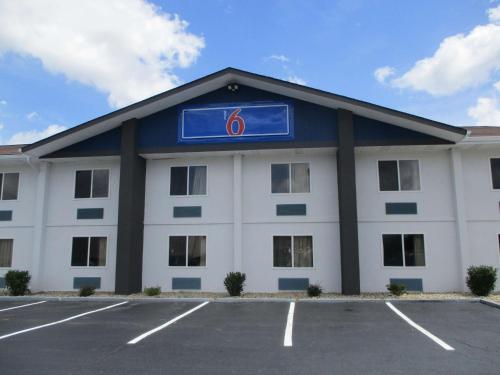 Фотография гостиницы Motel 6 Chattanooga - Airport