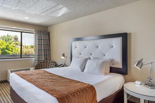 Фотография мотеля Chablis Inn