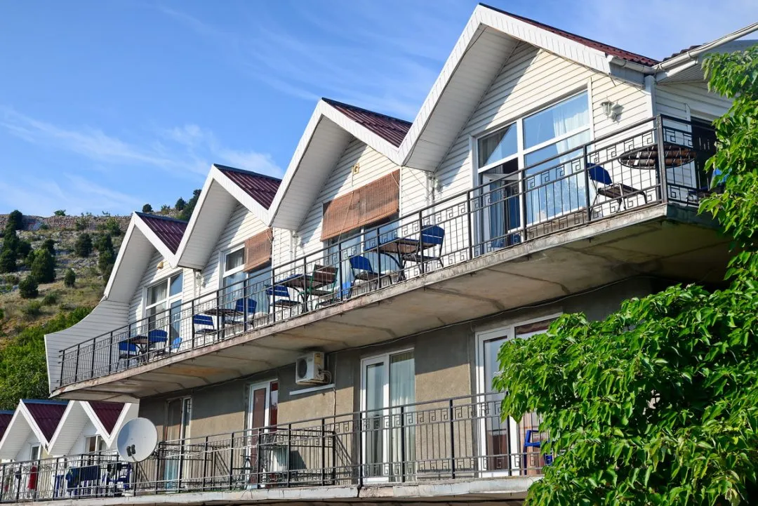 Фотография мотеля Листригон