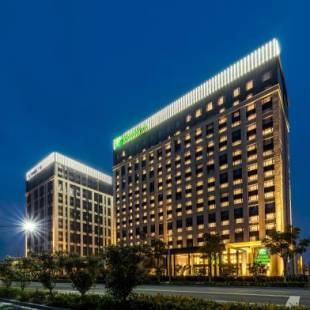 Фотографии гостиницы 
            Holiday Inn - Shanghai Jinshan, an IHG Hotel