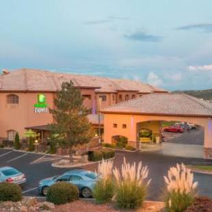 Фотографии гостиницы
Holiday Inn Express Prescott, an IHG Hotel