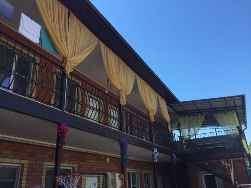 Фотографии гостевого дома
Розы