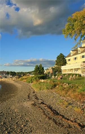 Фотография мини отеля The Breakwater Inn & Spa