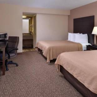 Фотографии мотеля 
            Airport Inn