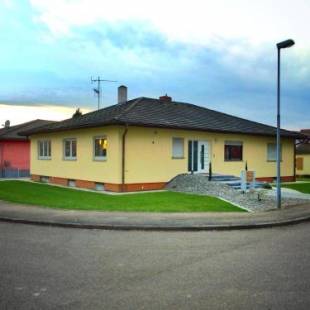 Фотографии гостевого дома
Gästehaus Jeurissen