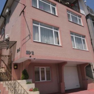 Фотография Жилье посуточно Малое средство размещения Золотая Миля