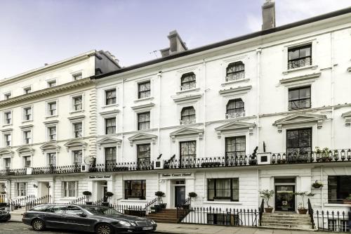 Фотография гостиницы Tudor Court Hotel