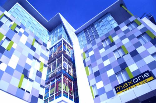 Фотография гостиницы MaxOne Signature Glodok Jakarta