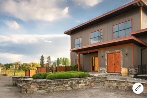 Фотография гостевого дома Wesbert Winery & Guest Suites