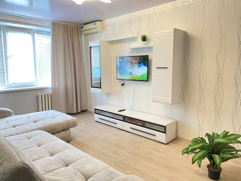 Фотография квартиры Квартира 2х Комнатная Просторная Светлая с Потрясающим Видом на Город