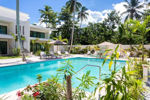 Фотография гостиницы Louisa Aparthotel