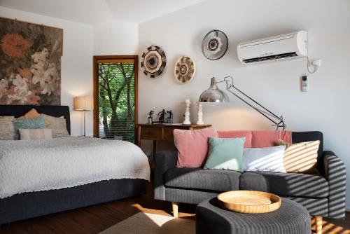 Фотография гостевого дома Gables Bend On High