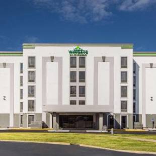 Фотографии гостиницы 
            Wingate by Wyndham Louisville Airport Expo Center