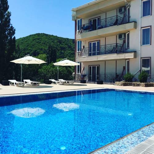 Фотографии гостевого дома
Адель