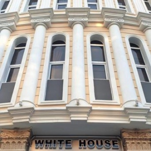 Фотография гостиницы White House Baku