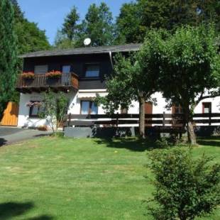 Фотографии гостевого дома
Holiday home in Medebach with Balcony