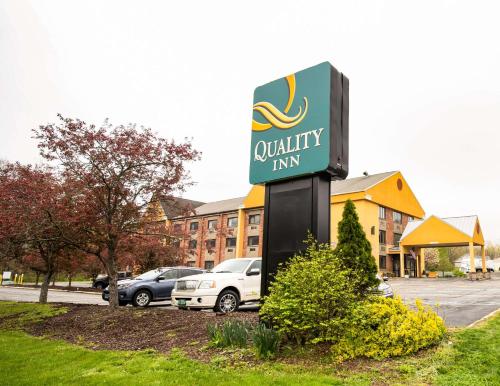 Фотография гостиницы Quality Inn Cromwell - Middletown