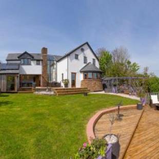 Фотографии мини отеля
Oak Lodge B&B