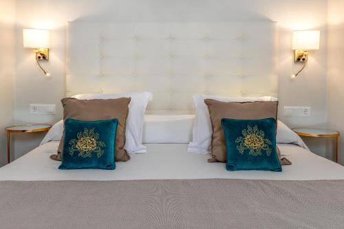 Фотография гостевого дома Hostal Boutique Plaza Cantarero