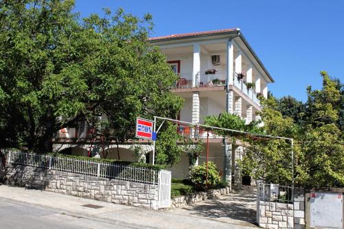 Фотография гостевого дома Triple Room Selce 2379b