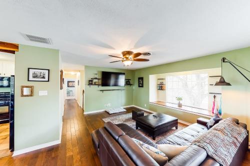 Фотография гостевого дома Canyon Green