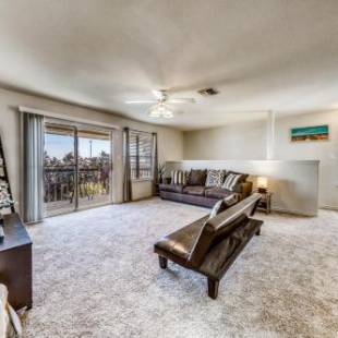 Фотографии гостевого дома
Lakeshore Villas