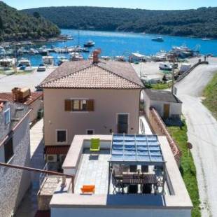 Фотографии гостевого дома
Villa Porto