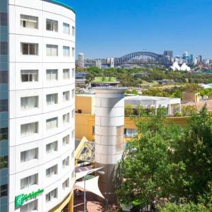 Фотографии гостиницы 
            Holiday Inn Sydney Potts Point