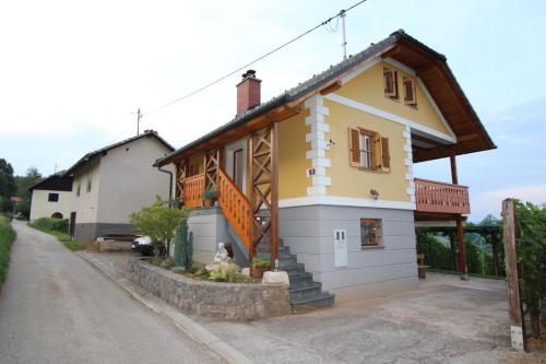 Фотография гостевого дома Vineyard Cottage Stepan