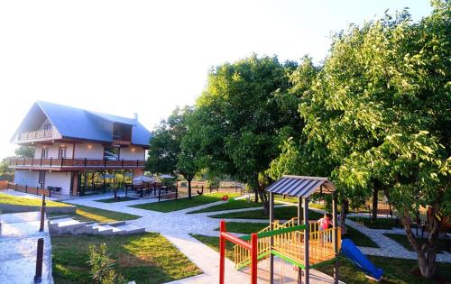 Фотография гостиницы Цеми Рездинция