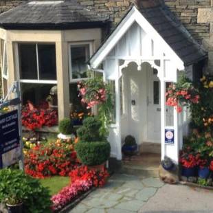 Фотографии мини отеля
May Cottage B&B