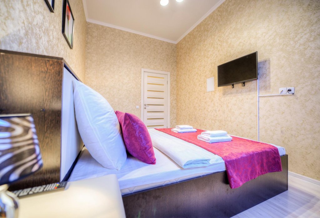 Фотография квартиры Пять Звезд на Цвиллинга 40