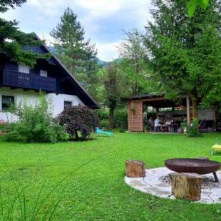 Фотографии гостевого дома 
            River house HRIB