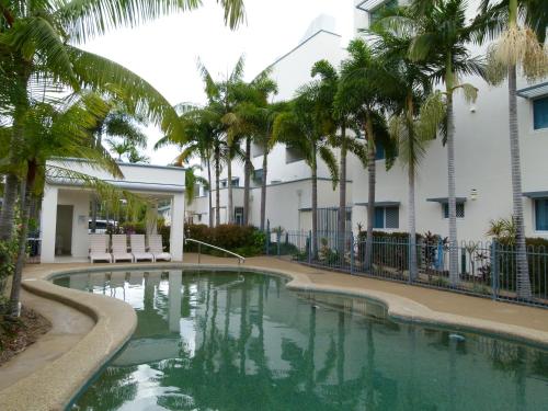 Фотография гостиницы Madison Ocean Breeze Apartments