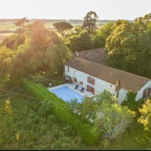 Фотографии гостевого дома
Domaine de Bertranet