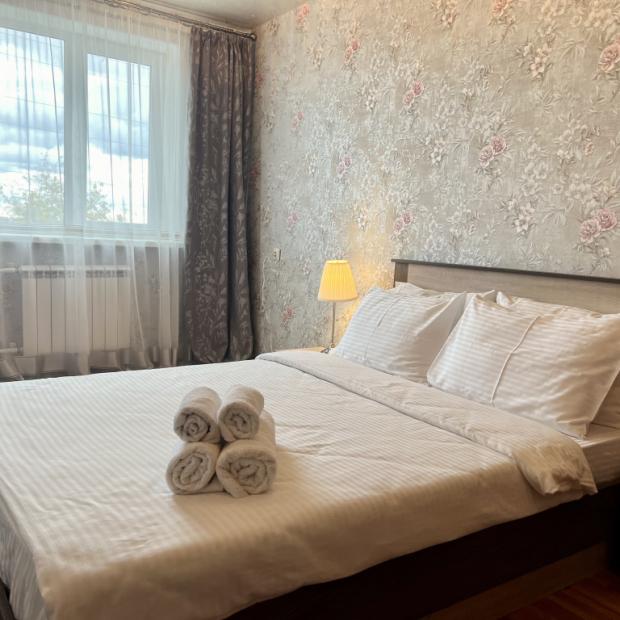 Фотографии квартиры 
            Квартира 2-х комнатная на улице Розы Люксембург 41