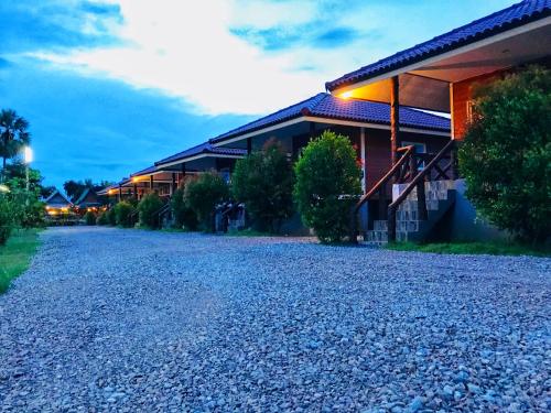 Фотография гостиницы Sai Klong Song Lae Resort Pakpra Phatthalung