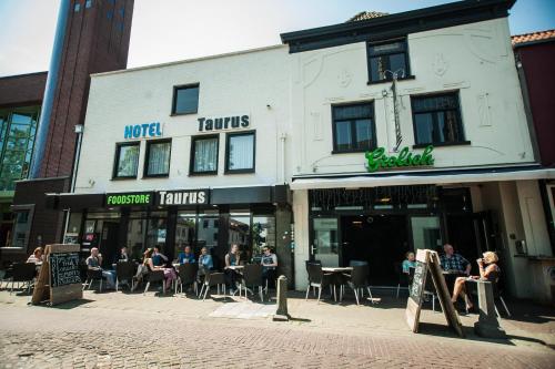 Фотография гостиницы Hotel Taurus