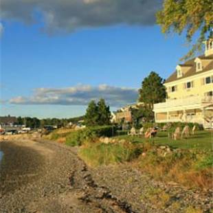 Фотографии мини отеля 
            The Breakwater Inn & Spa