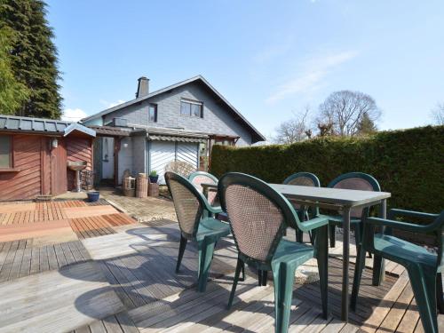 Фотография гостевого дома Lovely Cottage in Waimes near the Lake