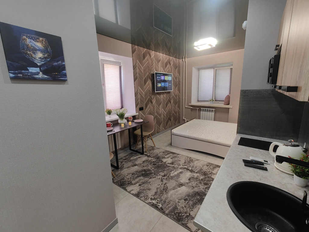 Фотография квартиры Апартаменты Потрясающая студия напротив терминала в центре Нефтяников