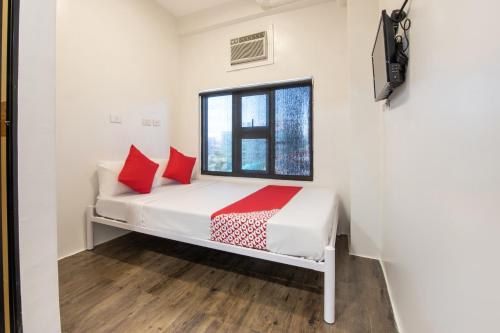 Фотография гостиницы Vaccinated Staff - OYO 563 Mytown New York