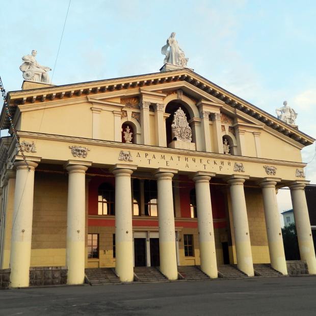 Фотография театра Нижнетагильский театр драмы им. Мамина-Сибиряка