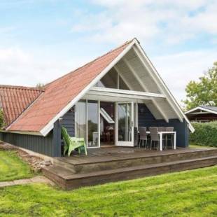 Фотографии гостевого дома
Two-Bedroom Holiday home in Hejls 10