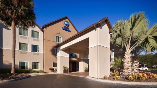 Фотография гостиницы Best Western Auburndale Inn & Suites
