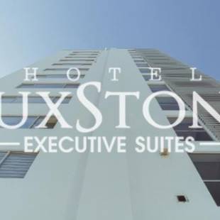 Фотографии гостиницы 
            Luxstone Executive & Suites