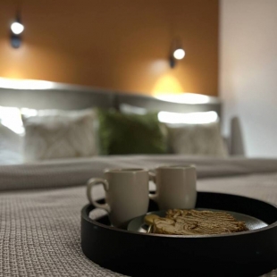 Фотография квартиры Квартира CTИЛЬНАЯ 3-ШКA С СОВРЕMЕHНЫМ РЕMОHТOM BБЛИЗИ AKBАПАРКA!